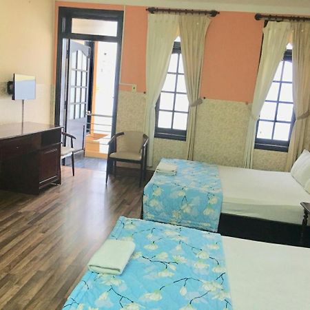 Ponys Hotel На Транг Екстериор снимка