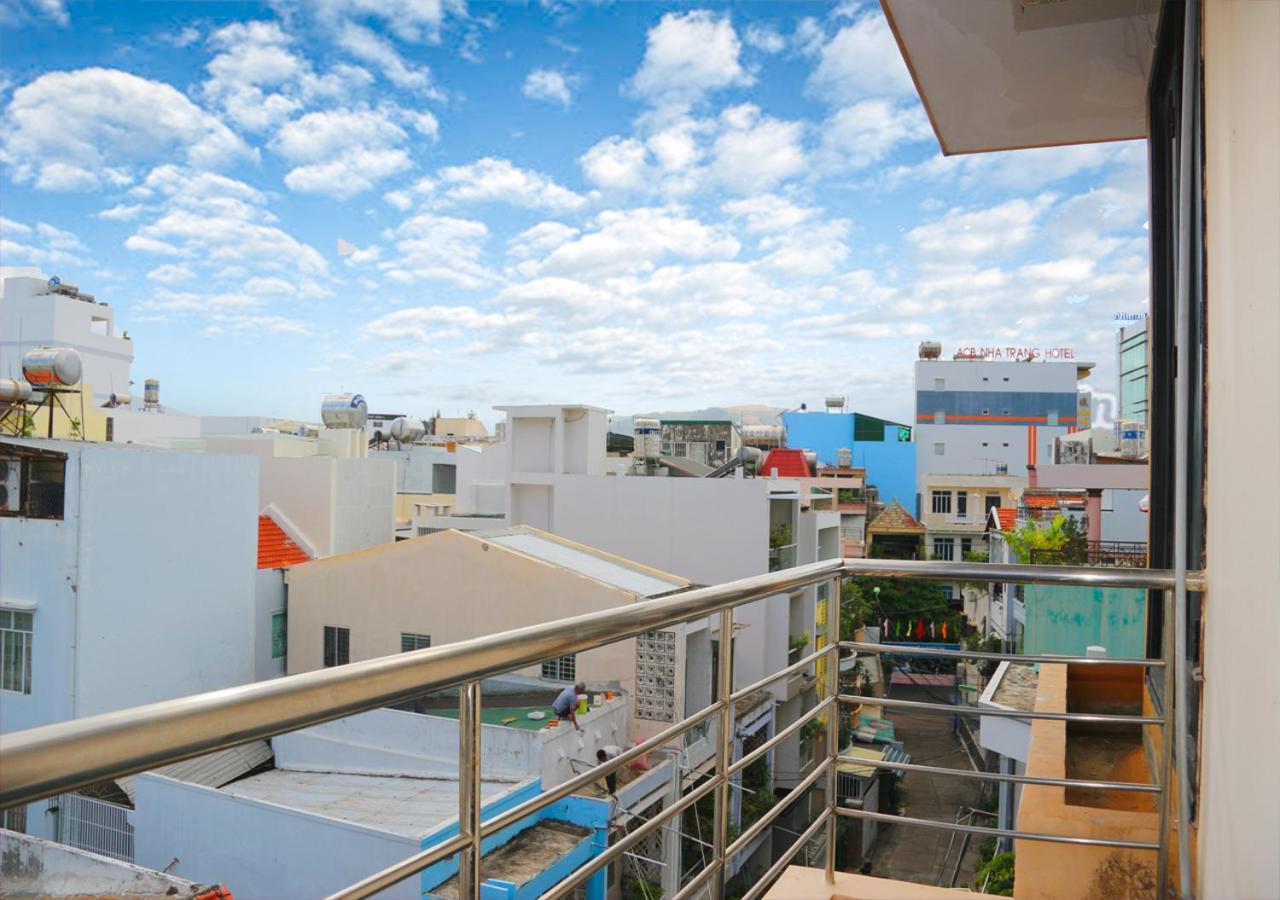 Ponys Hotel На Транг Екстериор снимка