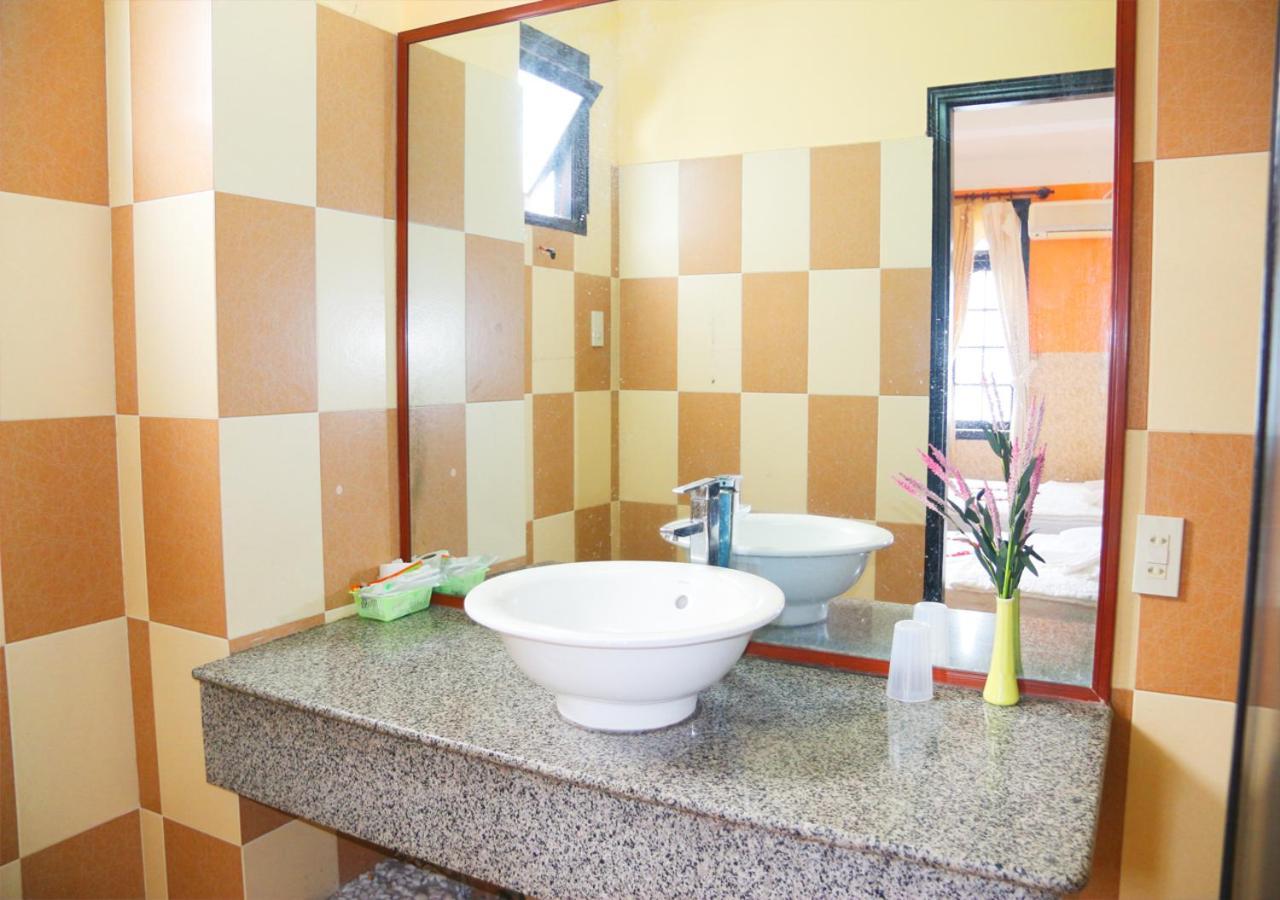 Ponys Hotel На Транг Екстериор снимка