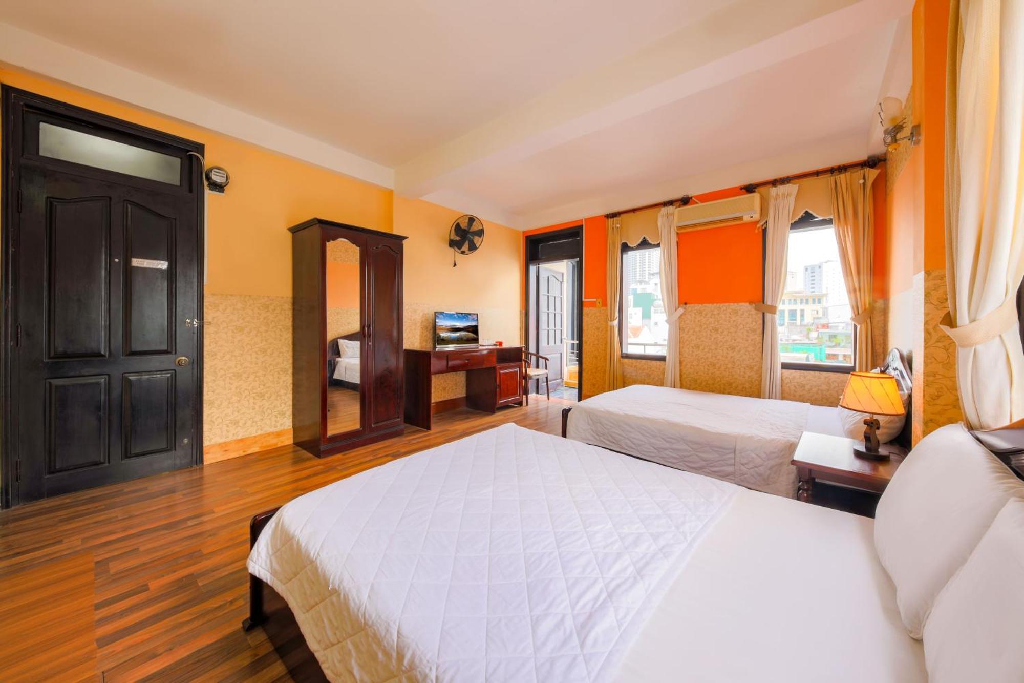 Ponys Hotel На Транг Екстериор снимка