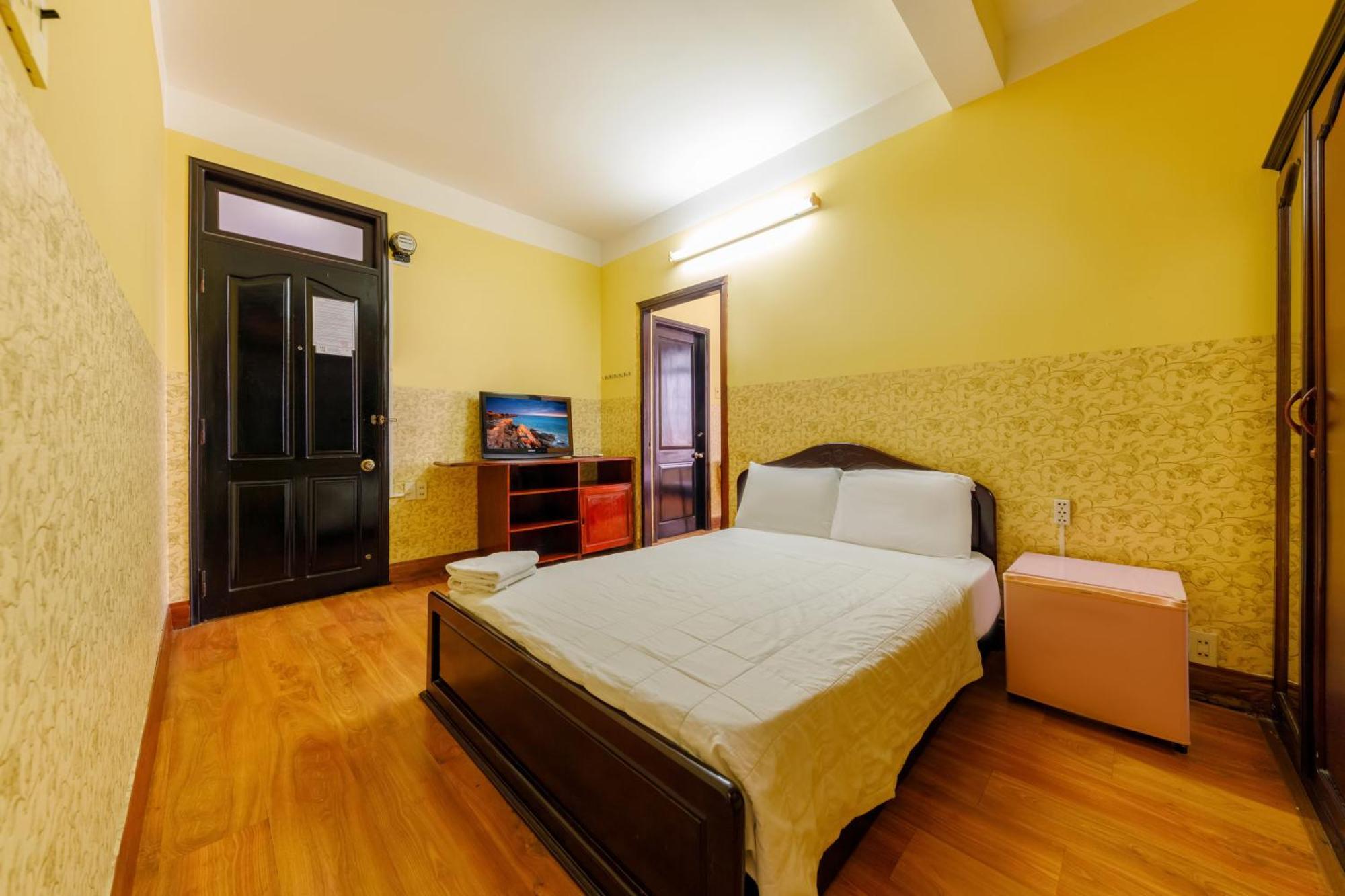 Ponys Hotel На Транг Екстериор снимка