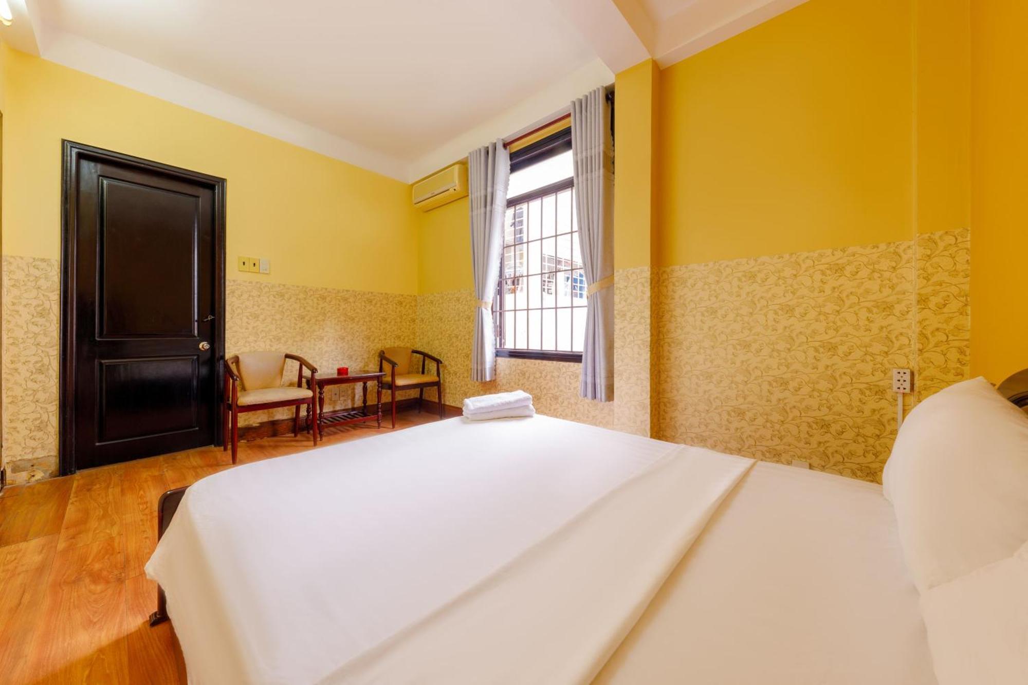 Ponys Hotel На Транг Екстериор снимка
