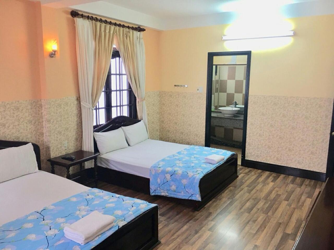 Ponys Hotel На Транг Екстериор снимка